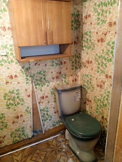 2-к. квартира, 43 м², 1/1 эт.