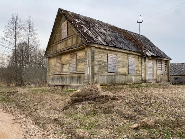 Зу и здание в Псковской обл