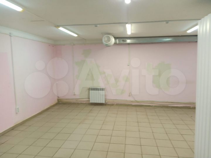 Торговая площадь, 32 м²