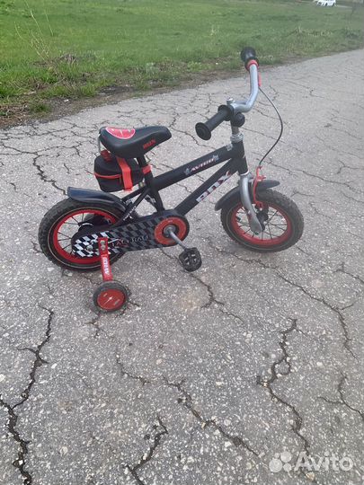 Детский велосипед 12 дюймов