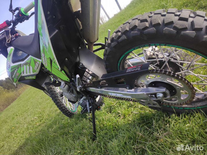 Avantis dakar 250 twincam