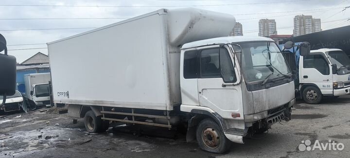 Nissan Diesel Condor, 1996