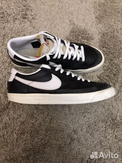 Nike blazer