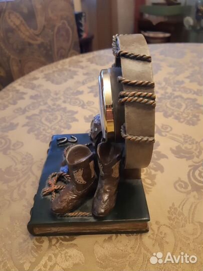 Часы сувенирные