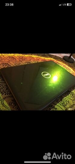 Ноутбук dell inspiron