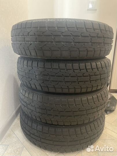Toyo Observe Garit GIZ 155/65 R14