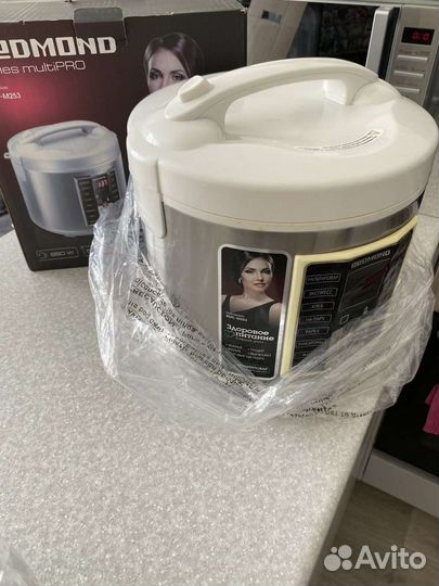 Мультиварка Redmond RMC-m253 на запчасти