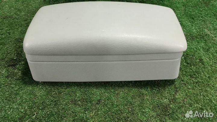 Подлокотник Chrysler PT Cruiser 2007