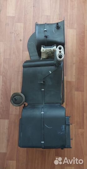 Корпус отопителя audi A4 B5