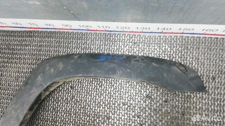 Молдинг переднего правого крыла Nissan Patrol