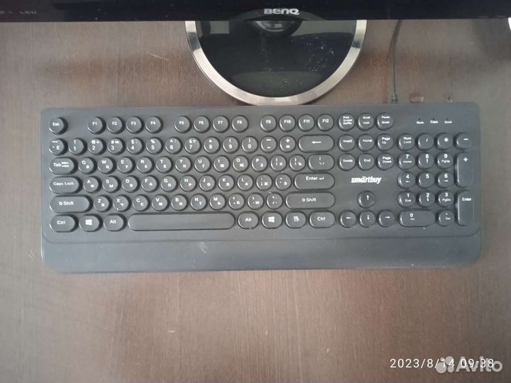 Продам компьютер + стол