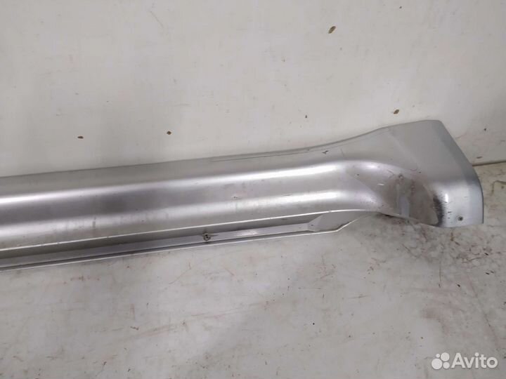 Накладка порога левая Монтеро 3 Паджеро