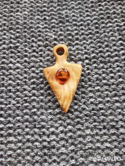 Брошь, кулон ручной работы