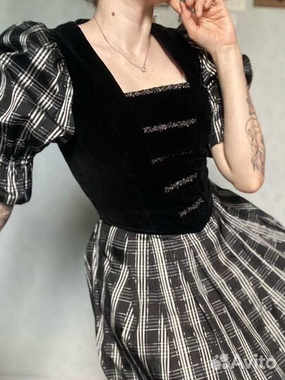 Винтажное платье бавария