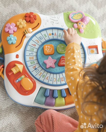 Развивающий столик Baby go