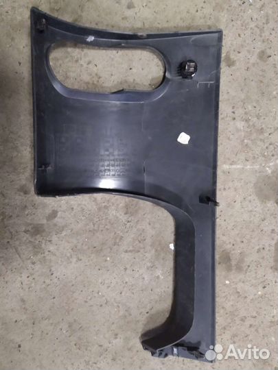 Крышка блока предохранителей renault logan 2