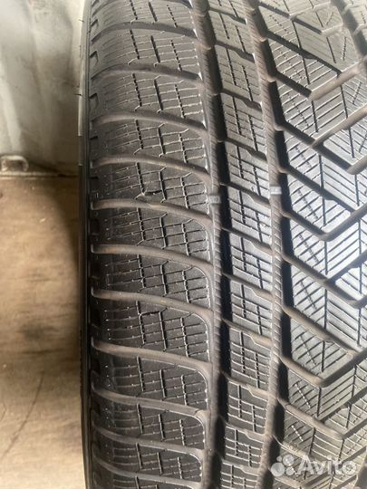 Pirelli Scorpion Winter 305/40 R20 112V