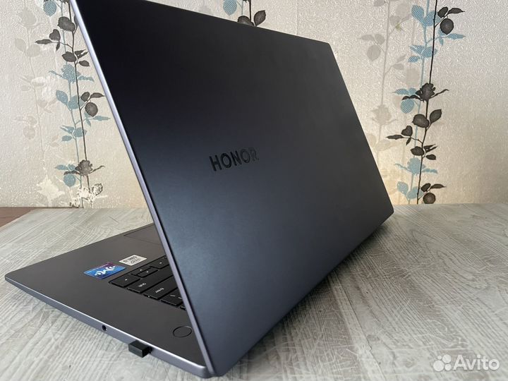 Ноутбук Honor Magicbook X15