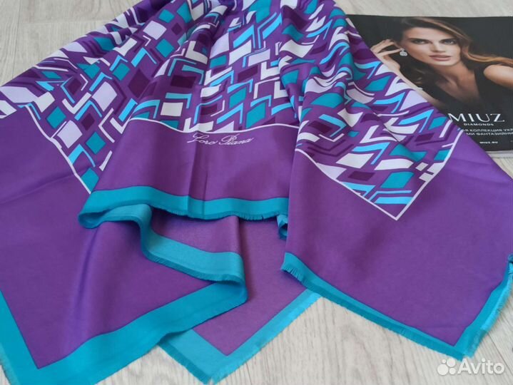 Платок Loro Piana шелковый 4 цвета