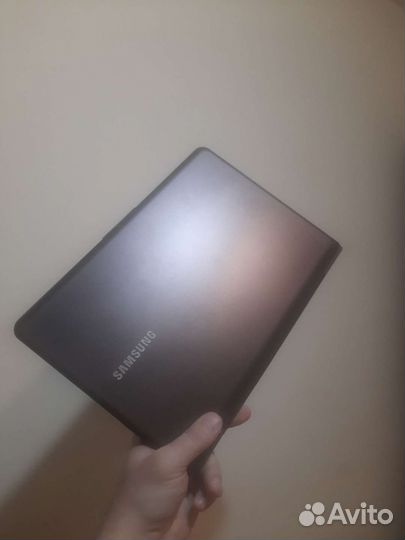Металический ультрабук Samsung SSD 500 gb