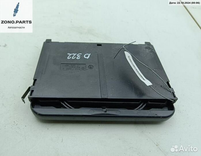 Подстаканник на Volkswagen Golf-4