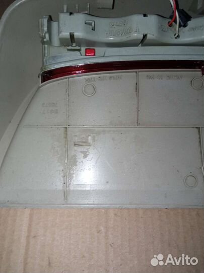 Toyota Land Cruiser 100 диодный стоп повторитель