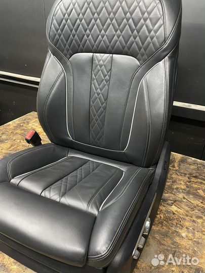 Комфортные сиденья bmw в Toyota LC200