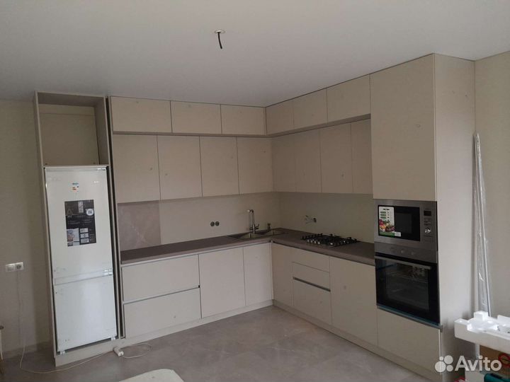 Кухни на заказ любого формата