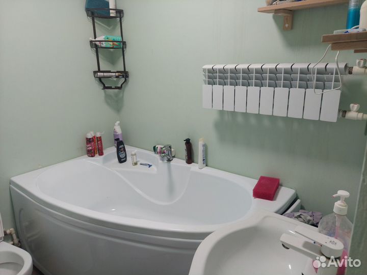 Угловая ванна