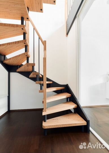 Лестница на металлокаркасе