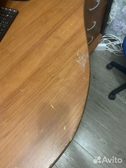 Компьютерный стол