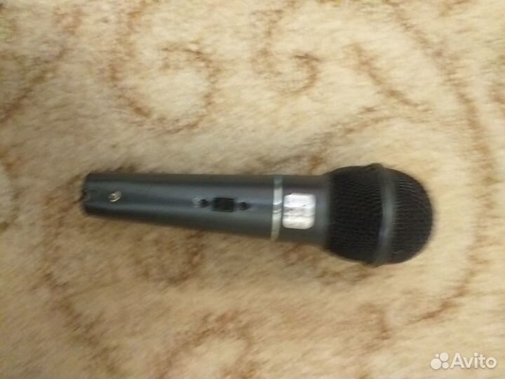 Караоке микрофон