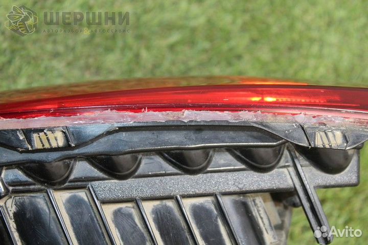 Фонарь задний левый внутренний (7P6945307A (К1)