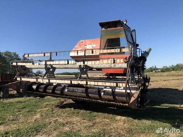 Комбайн Нива-Сельхозтехника СКА-5, 1993