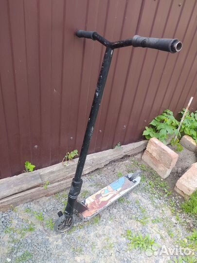 Трюкавой самокат