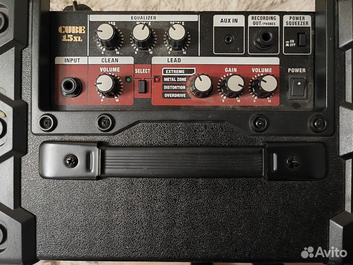 Комбоусилитель Roland Cube 15 XL