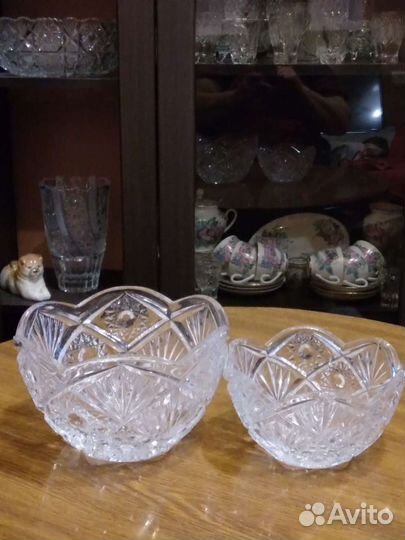 Хрустальная конфетница
