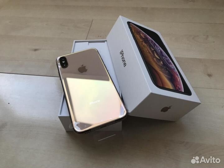 iPhone XS 64GB золото