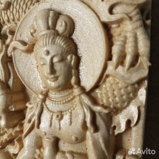 44 Kwan-yin dragon Резное панно 