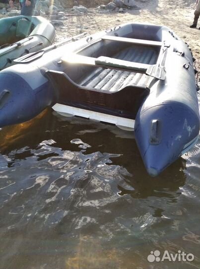 Надувная лодка пвх с мотором