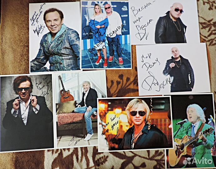 Автографы :К.Метов,Трофим,Саруханов,Добрынин,Шура