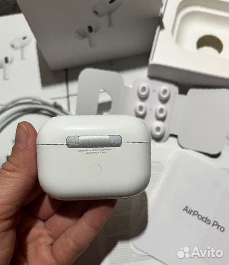 Наушники Apple AirPods Pro 2