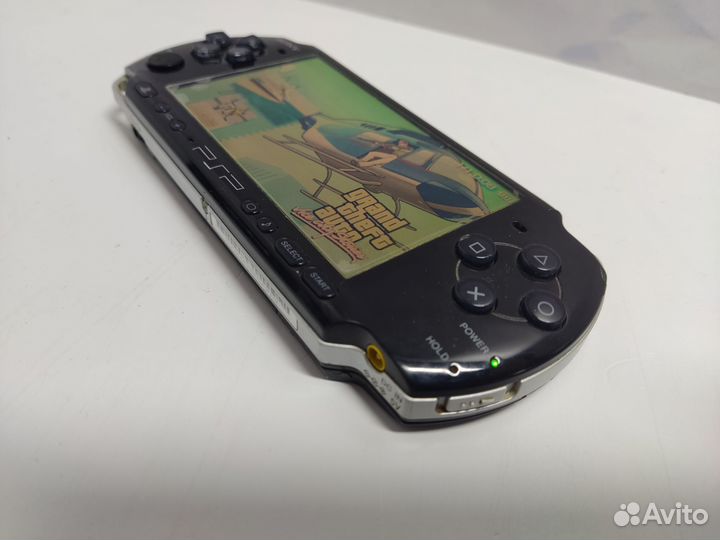 Прошитая PSP 3008 4Gb+игры