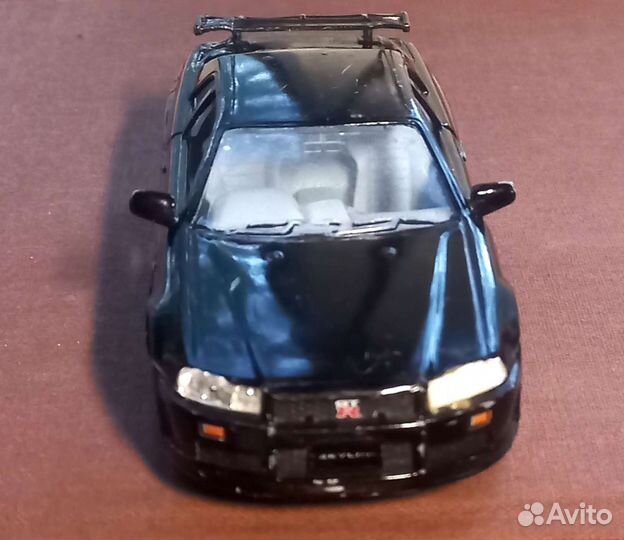 Nissan Skyline GTR R34 Модель Kinsmart