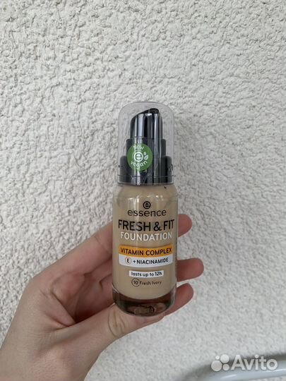 Крем тональный essence fresh and fit