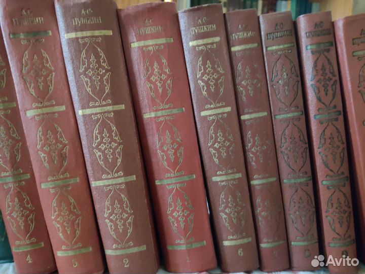 Книги собрания сочинений