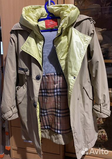 Куртка демисезонная на девочку