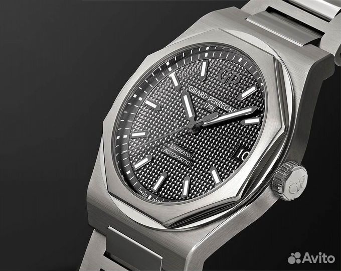 Girard-Perregaux Laureato 81010-11-634-11A 42 mm