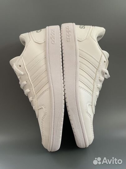 Кроссовки Adidas 36 размера оригинал