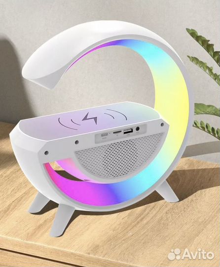 Умная колонка ночник с беспроводной зарядкой